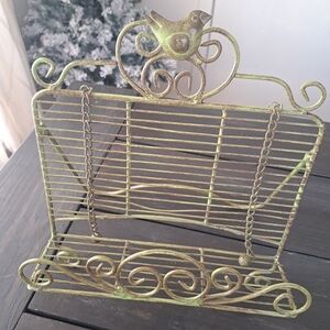 Decorative Metal Cookbook Stand with Bird Design